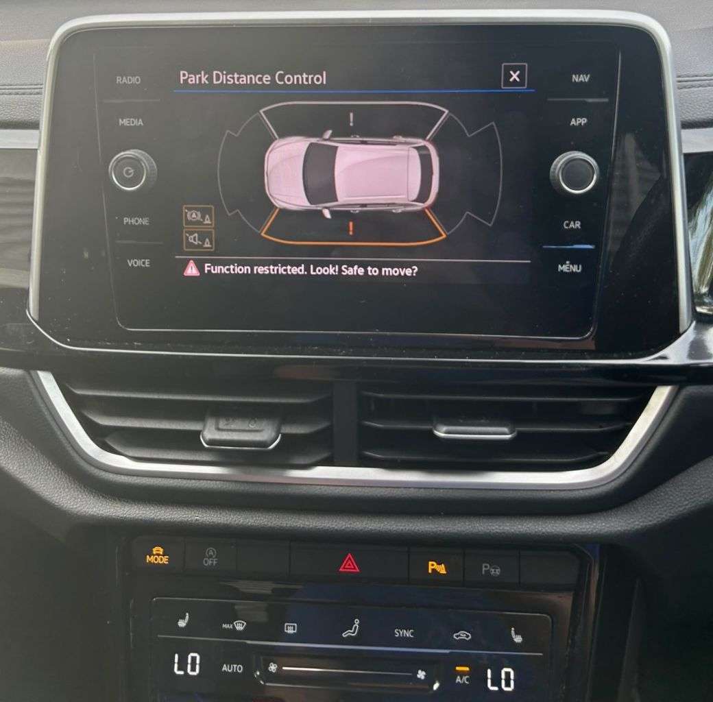 2023 VOLKSWAGEN T-ROC 2023 VOLKSWAGEN T-ROC