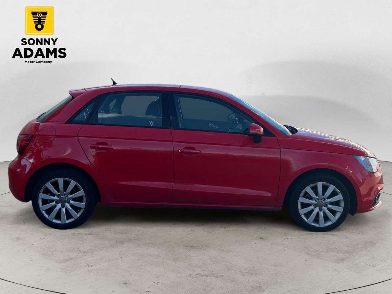 A 2014 AUDI A1 1.6 TDI Sport Sportback 5dr Diesel Manual Euro 5 (s/s) (105 ps) A 2014 AUDI A1 1.6 TDI Sport Sportback 5dr Diesel Manual Euro 5 (s/s) (105 ps)