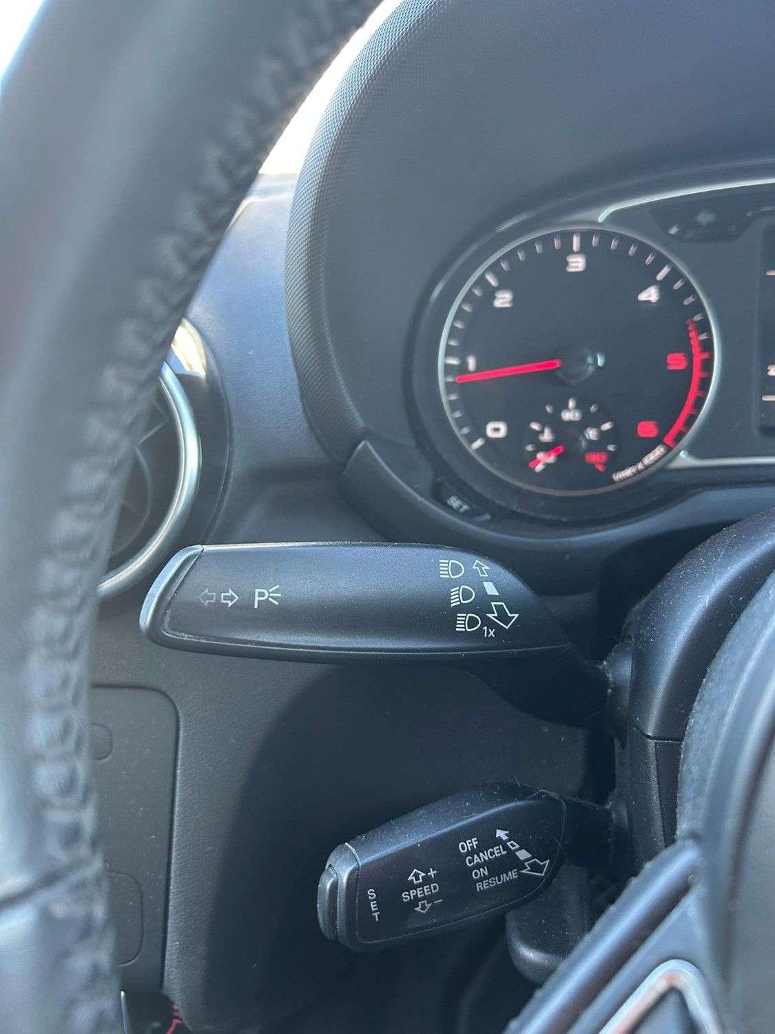 2014 AUDI A1 2014 AUDI A1