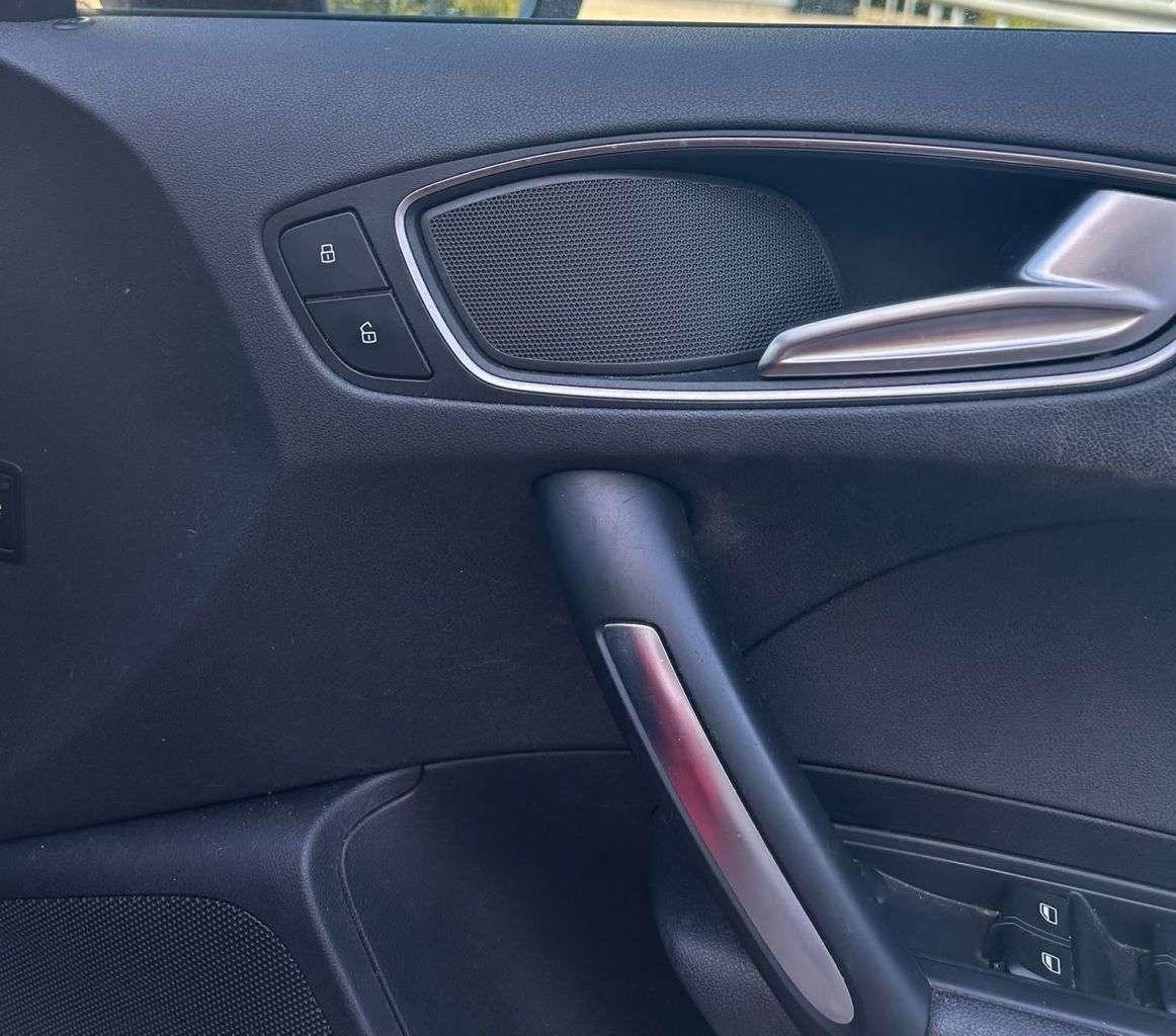 2014 AUDI A1 2014 AUDI A1