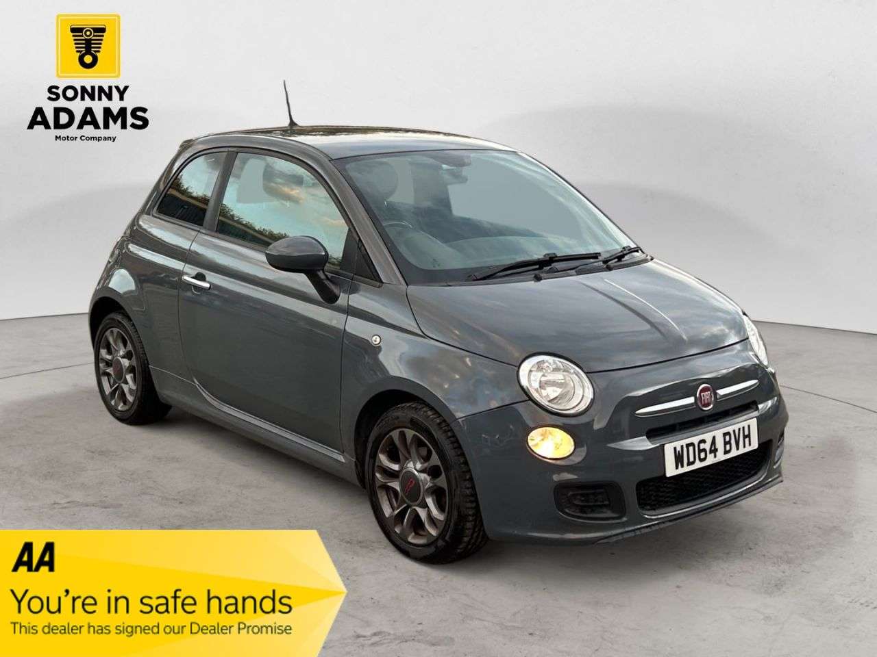 A 2015 FIAT 500 0.9 TwinAir S Hatchback 3dr Petrol Manual Euro 6 (s/s) (85 bhp) A 2015 FIAT 500 0.9 TwinAir S Hatchback 3dr Petrol Manual Euro 6 (s/s) (85 bhp)