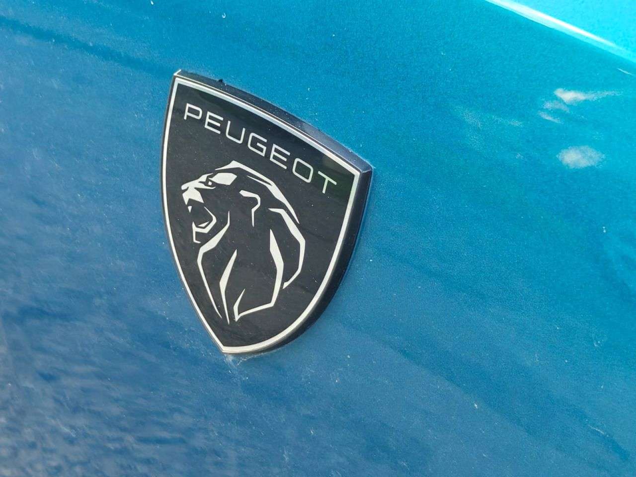 2023 PEUGEOT 408 2023 PEUGEOT 408