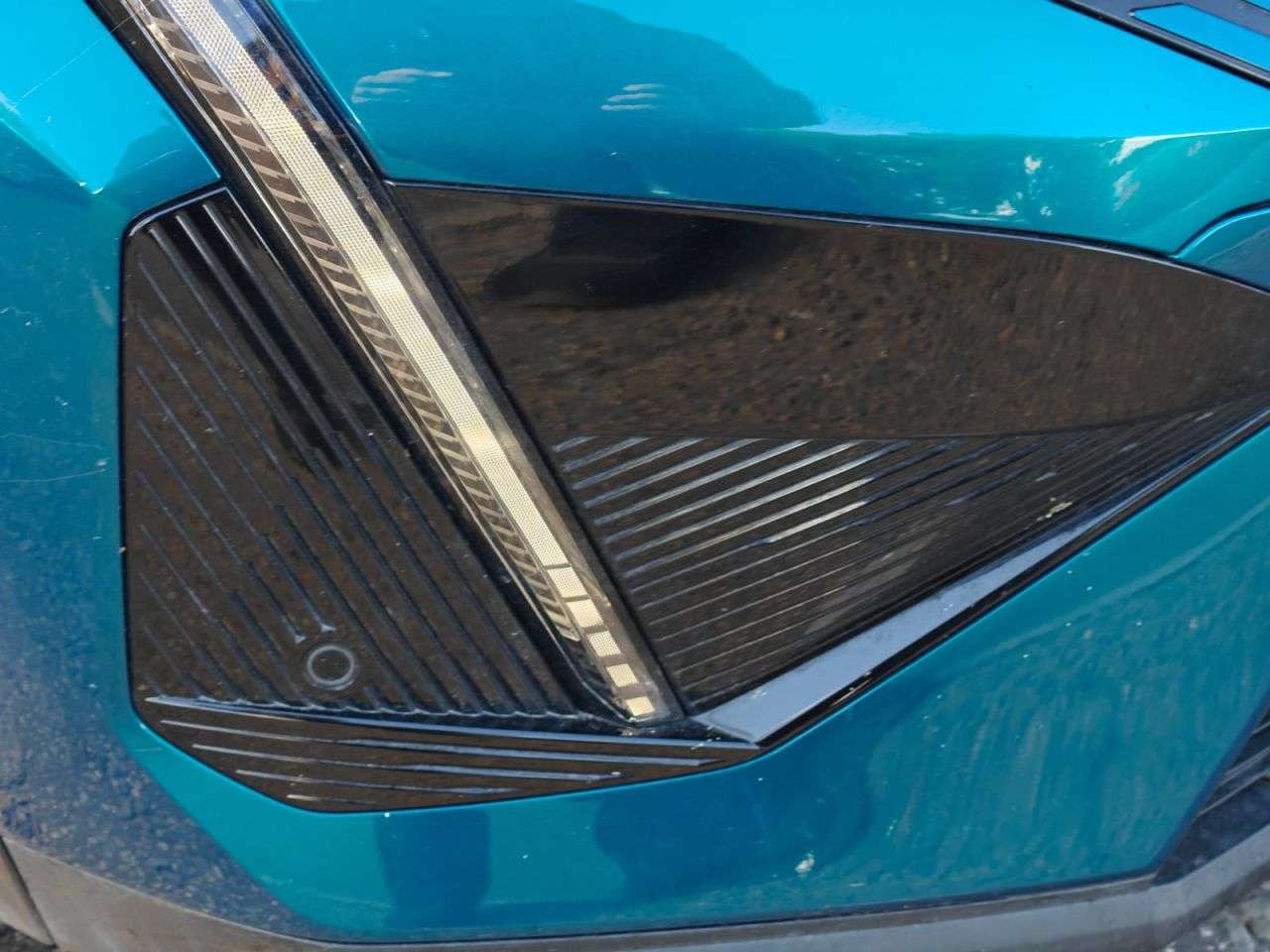 2023 PEUGEOT 408 2023 PEUGEOT 408
