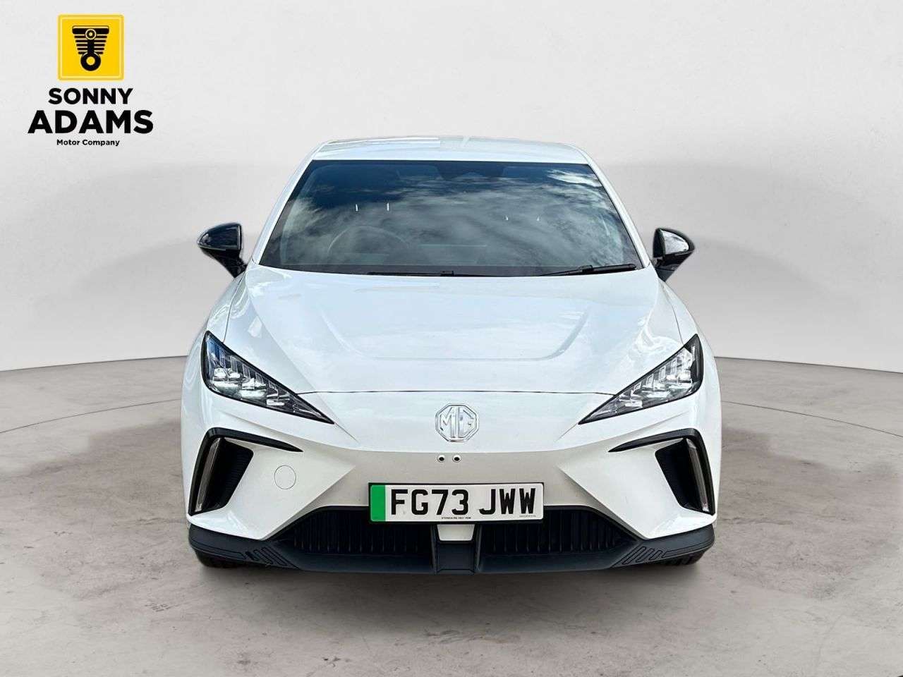 A 2023 MG MG4 64kWh Trophy Long Range Hatchback 5dr Electric Auto (203 ps) A 2023 MG MG4 64kWh Trophy Long Range Hatchback 5dr Electric Auto (203 ps)