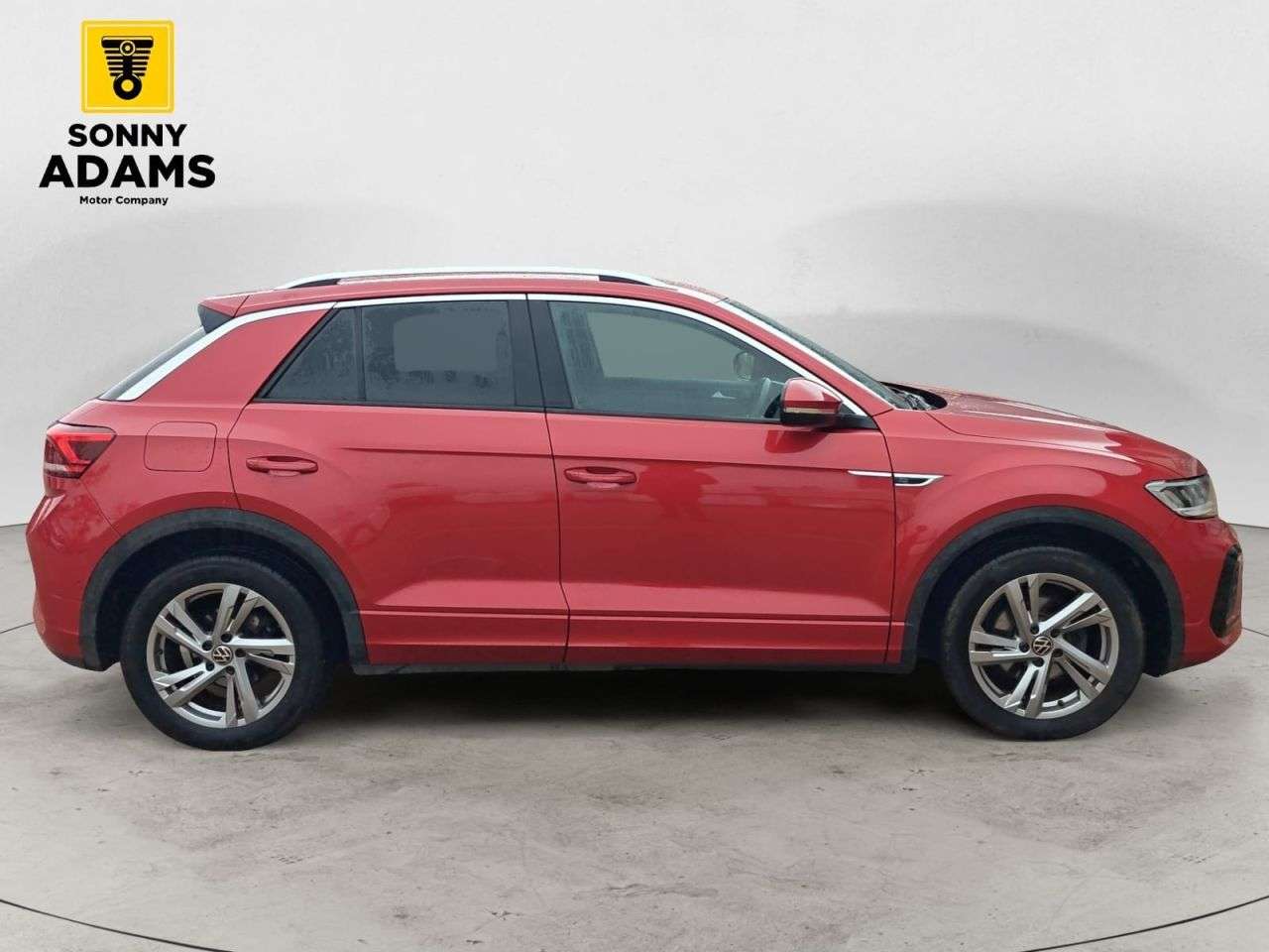 A 2023 VOLKSWAGEN T-ROC 1.5 TSI R-Line SUV 5dr Petrol DSG Euro 6 (s/s) (150 ps) A 2023 VOLKSWAGEN T-ROC 1.5 TSI R-Line SUV 5dr Petrol DSG Euro 6 (s/s) (150 ps)