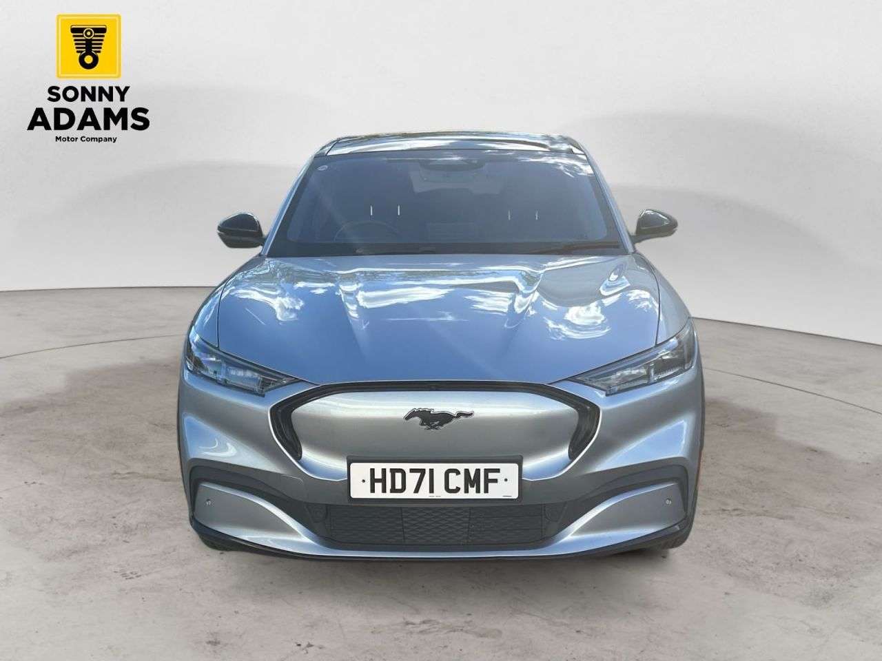 A 2022 FORD MUSTANG MACH-E Extended Range 91kWh SUV 5dr Electric Automatic AWD (351 ps) A 2022 FORD MUSTANG MACH-E Extended Range 91kWh SUV 5dr Electric Automatic AWD (351 ps)