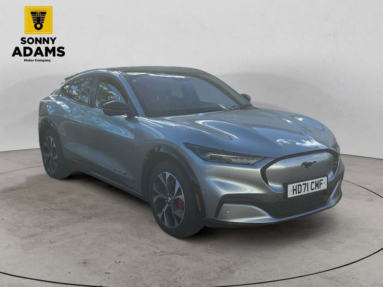 A 2022 FORD MUSTANG MACH-E Extended Range 91kWh SUV 5dr Electric Automatic AWD (351 ps) A 2022 FORD MUSTANG MACH-E Extended Range 91kWh SUV 5dr Electric Automatic AWD (351 ps)