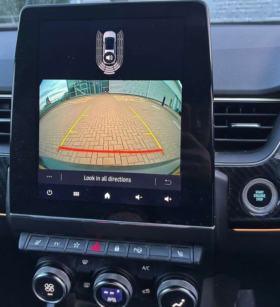 2023 RENAULT ARKANA 2023 RENAULT ARKANA
