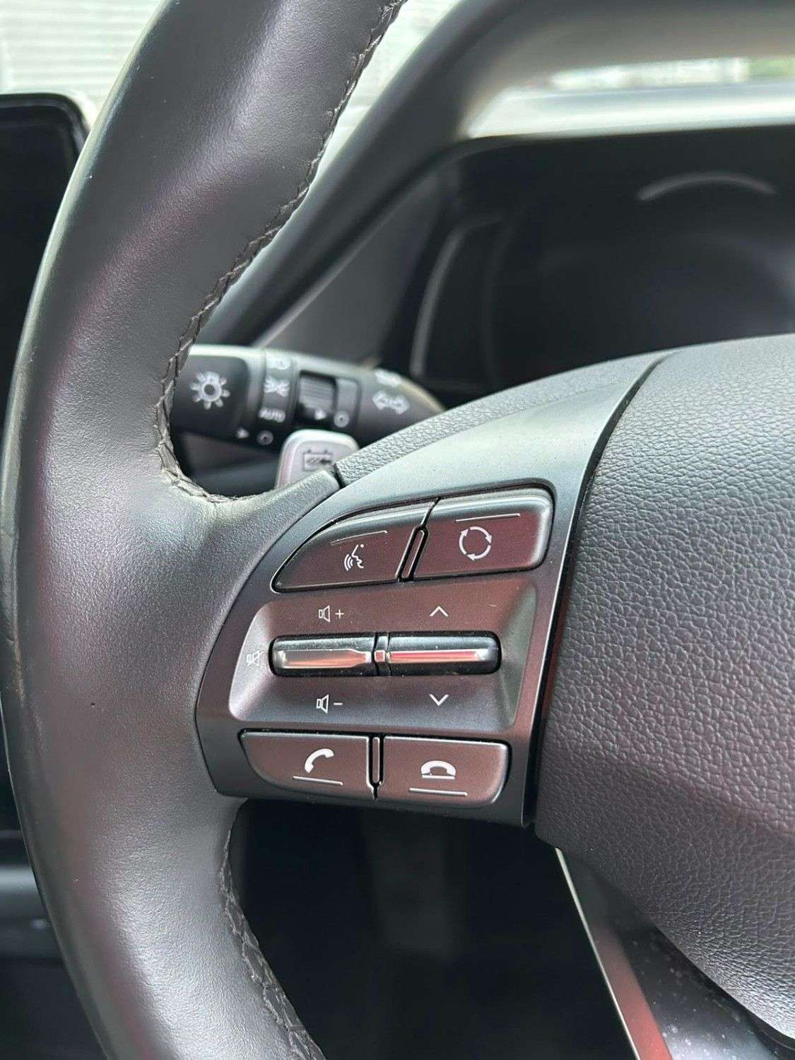 2023 HYUNDAI IONIQ 2023 HYUNDAI IONIQ