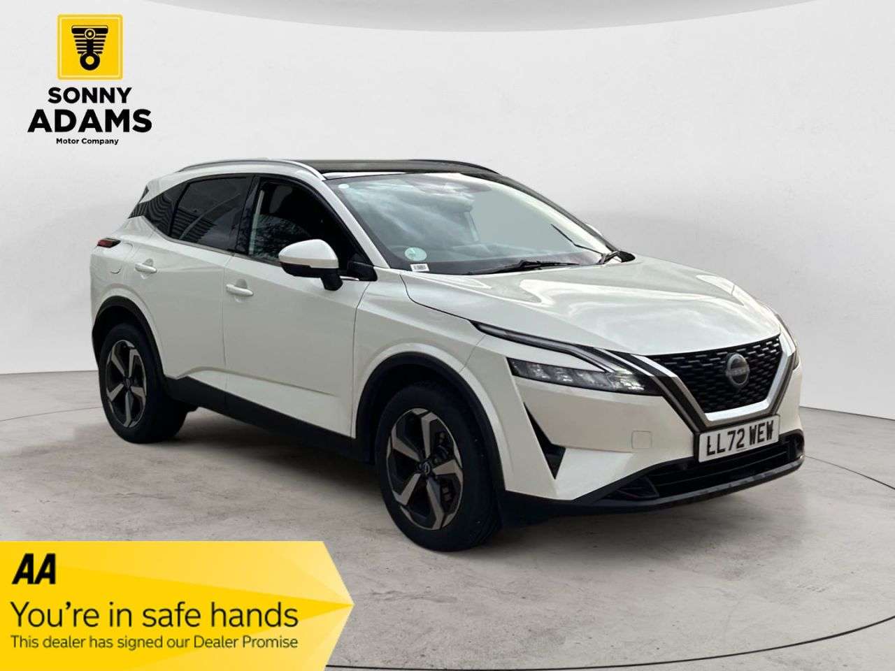 A 2022 NISSAN QASHQAI 1.3 DIG-T MHEV N-Connecta SUV 5dr Petrol Hybrid Manual Euro 6 (s/s) (140 ps A 2022 NISSAN QASHQAI 1.3 DIG-T MHEV N-Connecta SUV 5dr Petrol Hybrid Manual Euro 6 (s/s) (140 ps