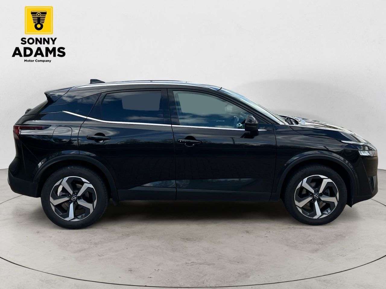 A 2022 NISSAN QASHQAI 1.3 DIG-T MHEV N-Connecta SUV 5dr Petrol Hybrid Manual Euro 6 (s/s) (140 ps A 2022 NISSAN QASHQAI 1.3 DIG-T MHEV N-Connecta SUV 5dr Petrol Hybrid Manual Euro 6 (s/s) (140 ps