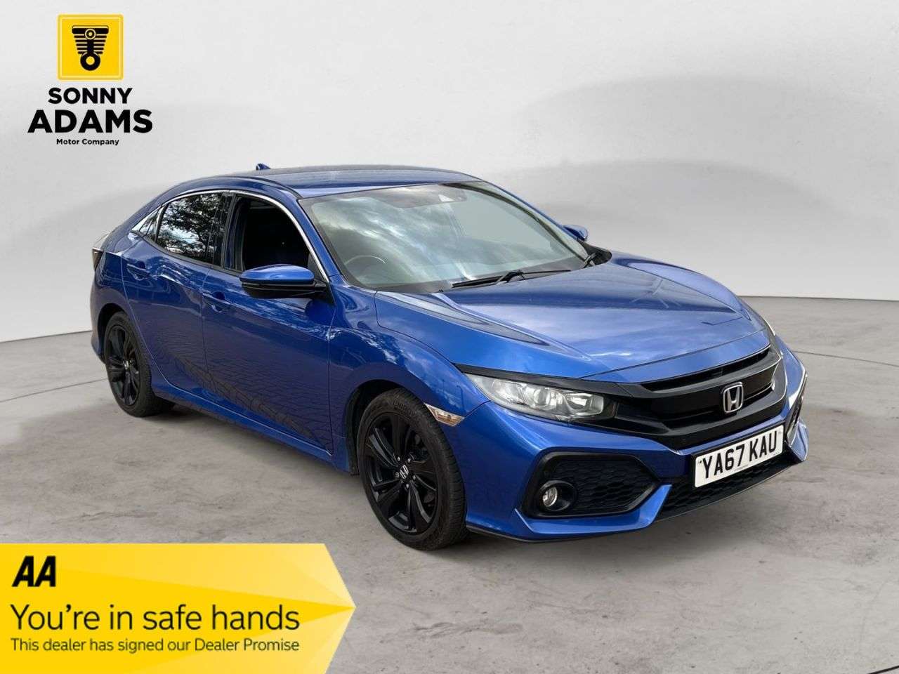A 2017 HONDA CIVIC 1.0 VTEC Turbo SR Hatchback 5dr Petrol Manual Euro 6 (s/s) (129 ps) A 2017 HONDA CIVIC 1.0 VTEC Turbo SR Hatchback 5dr Petrol Manual Euro 6 (s/s) (129 ps)