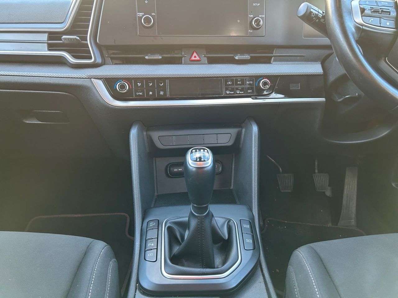 2023 KIA SPORTAGE 2023 KIA SPORTAGE