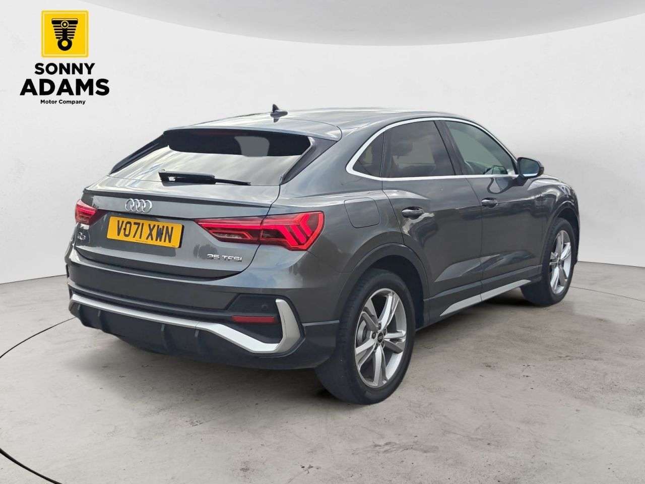 2021 AUDI Q3 2021 AUDI Q3