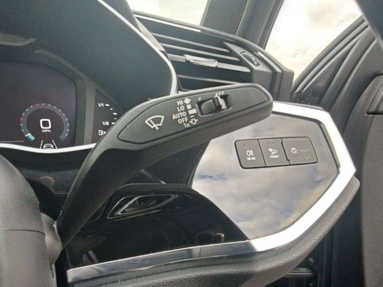 2021 AUDI Q3 2021 AUDI Q3