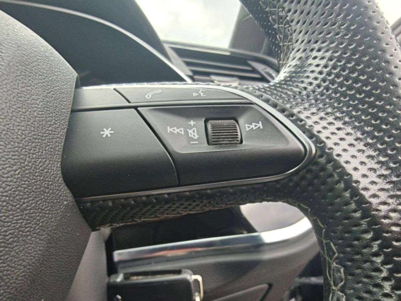 2021 AUDI Q3 2021 AUDI Q3