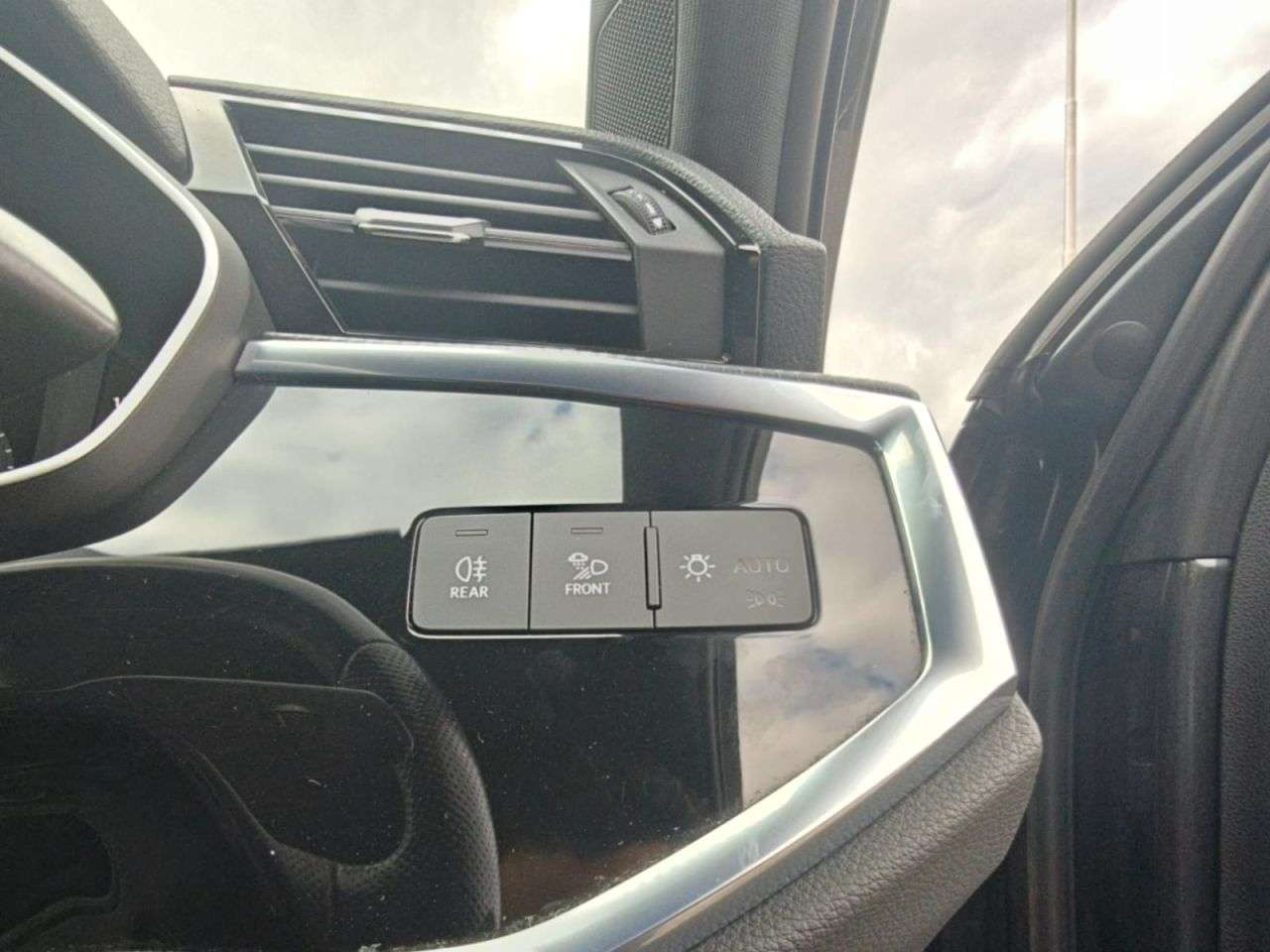 2021 AUDI Q3 2021 AUDI Q3