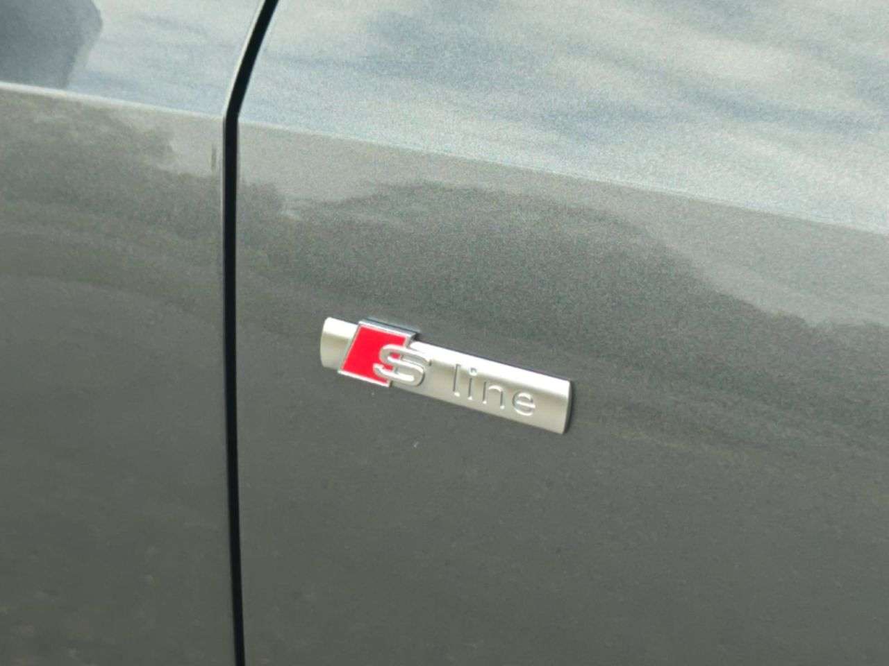 2021 AUDI Q3 2021 AUDI Q3