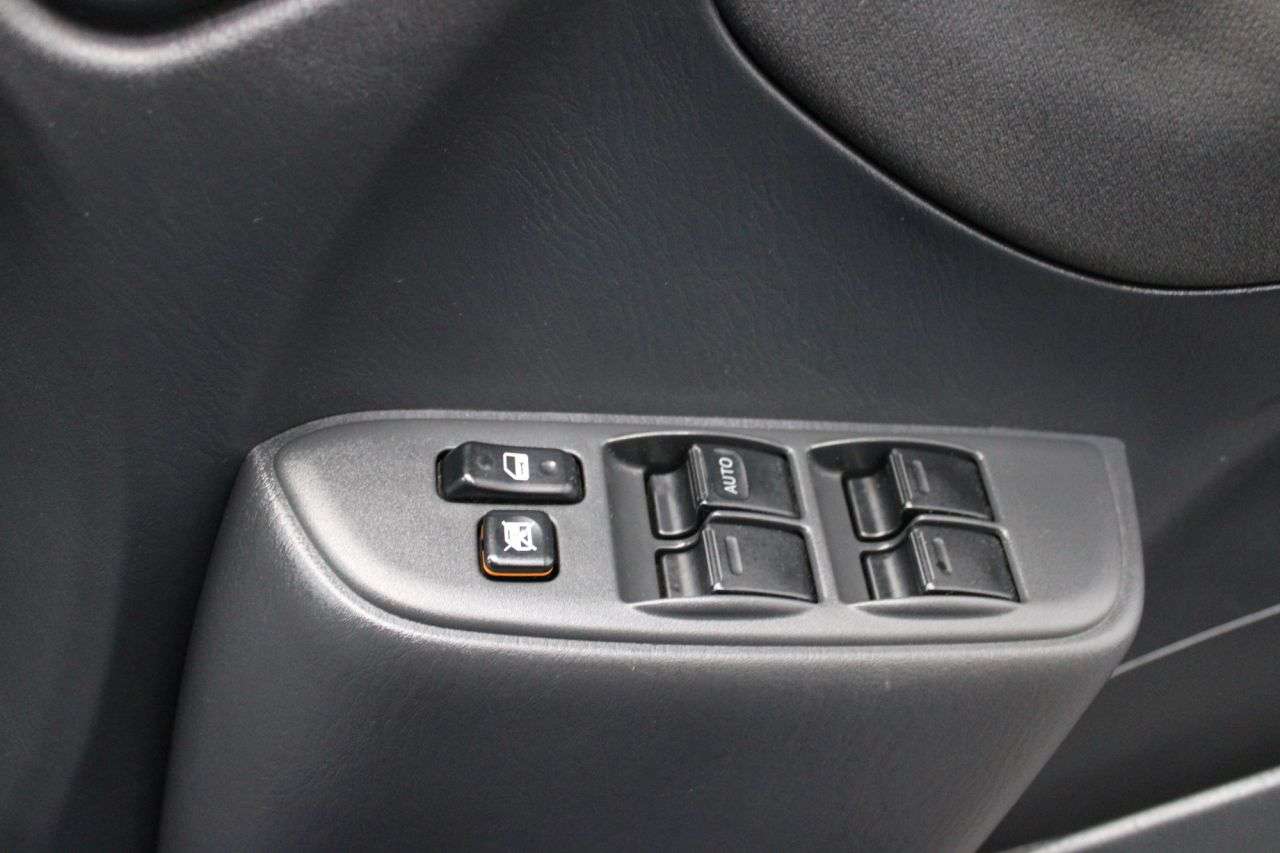 2004 TOYOTA RAV 4 2004 TOYOTA RAV 4