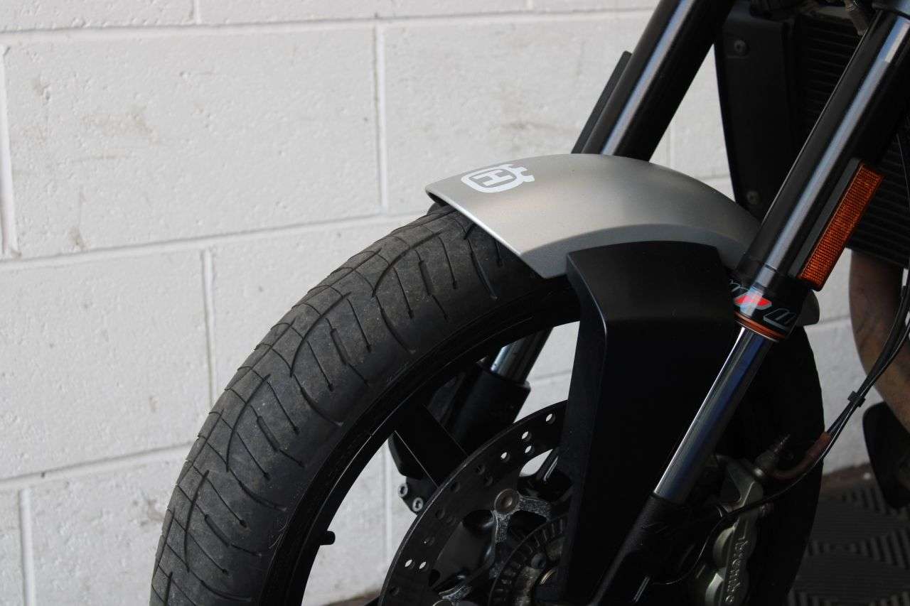 2019 HUSQVARNA VITPILEN 701 2019 HUSQVARNA VITPILEN 701