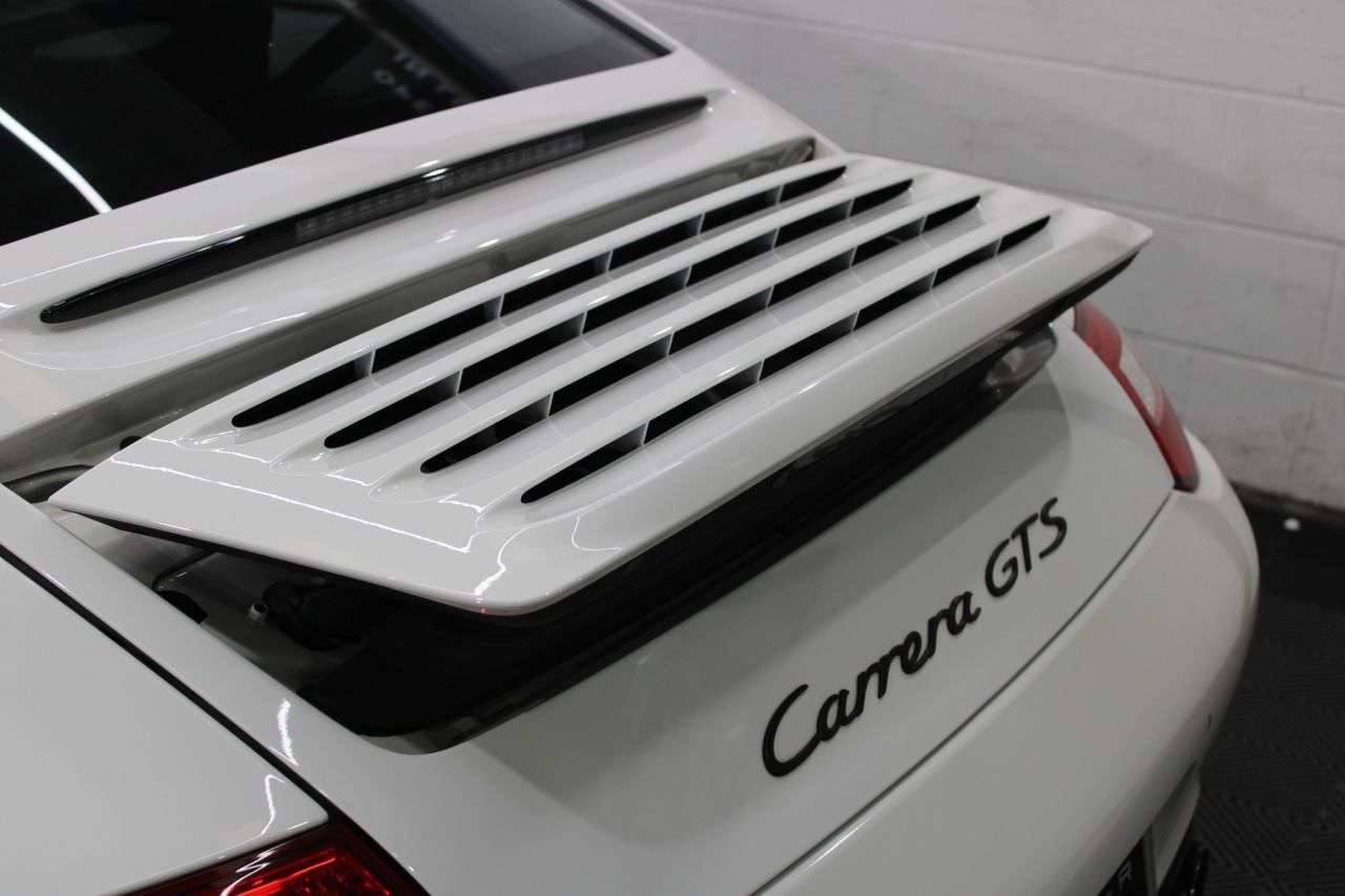 2011 PORSCHE 911 2011 PORSCHE 911