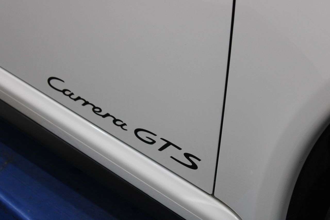 2011 PORSCHE 911 2011 PORSCHE 911