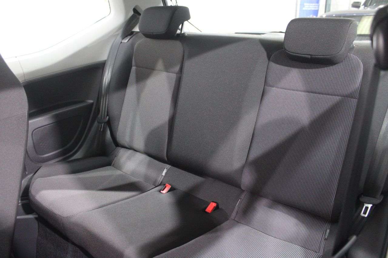 2018 VOLKSWAGEN UP! 2018 VOLKSWAGEN UP!