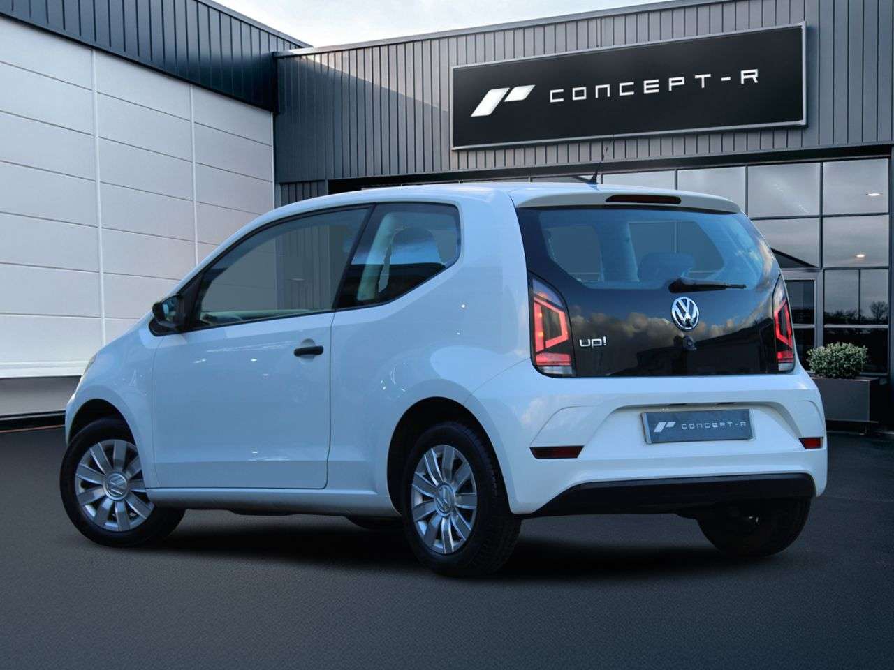 2018 VOLKSWAGEN UP! 2018 VOLKSWAGEN UP!