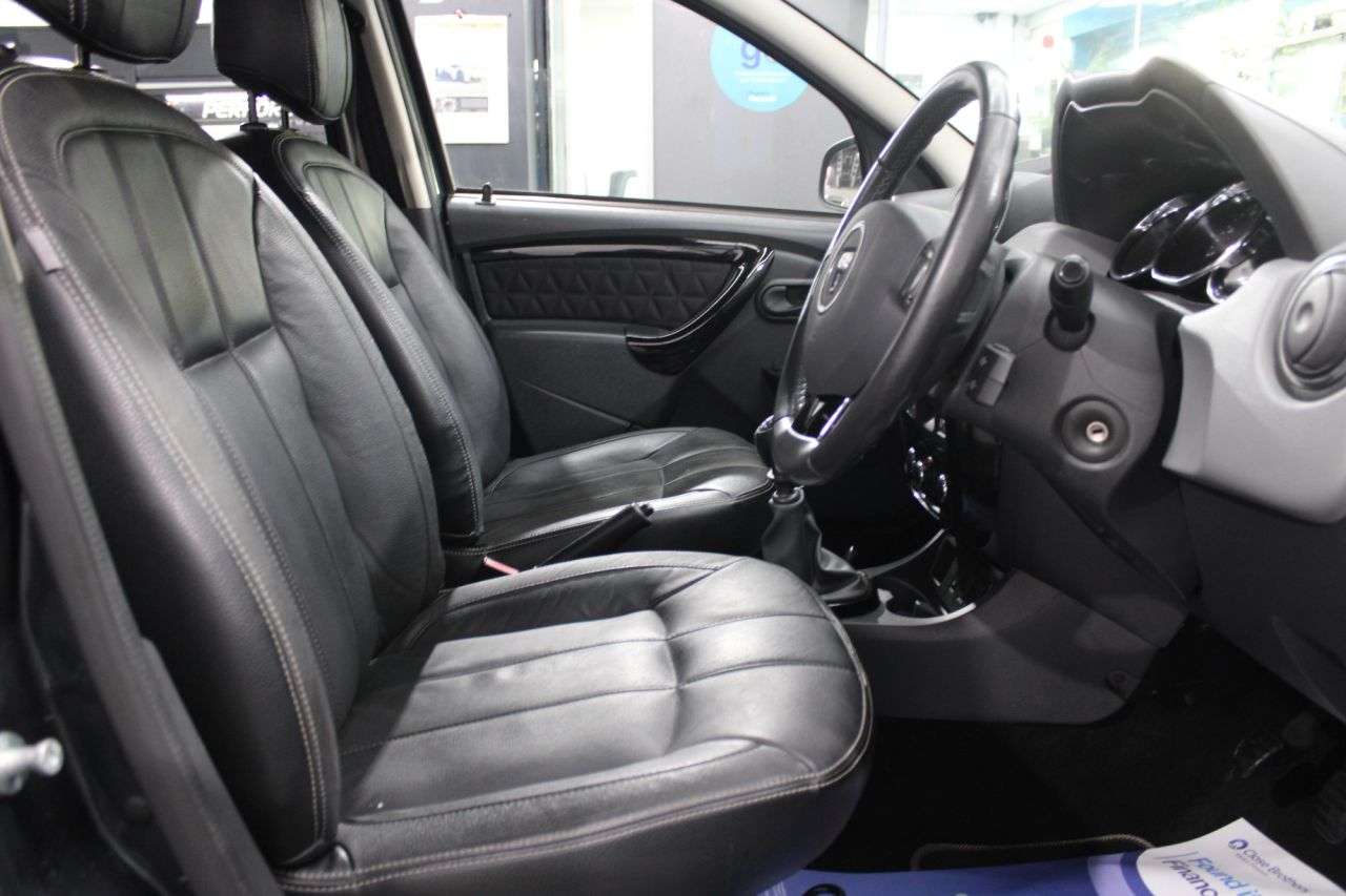 2016 DACIA DUSTER 2016 DACIA DUSTER