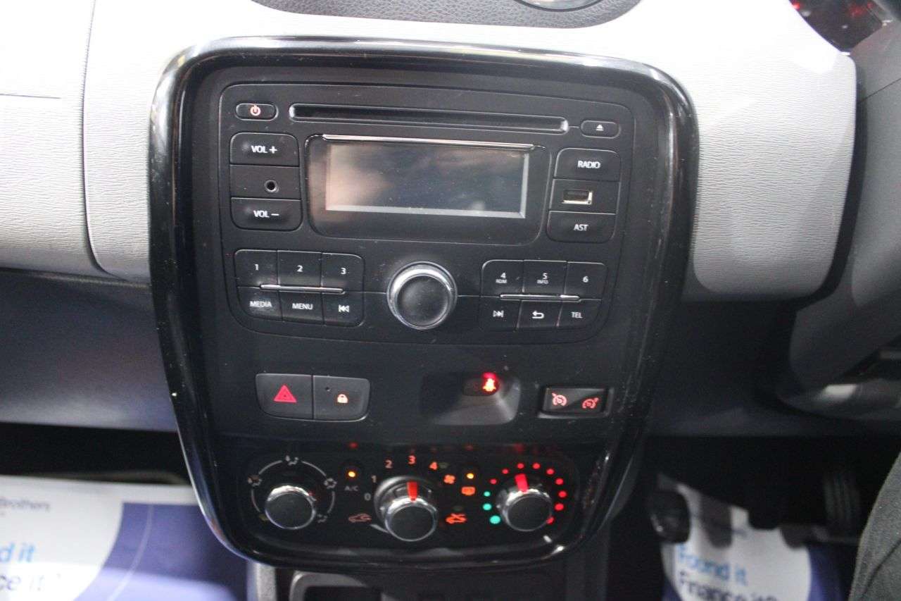 2016 DACIA DUSTER 2016 DACIA DUSTER