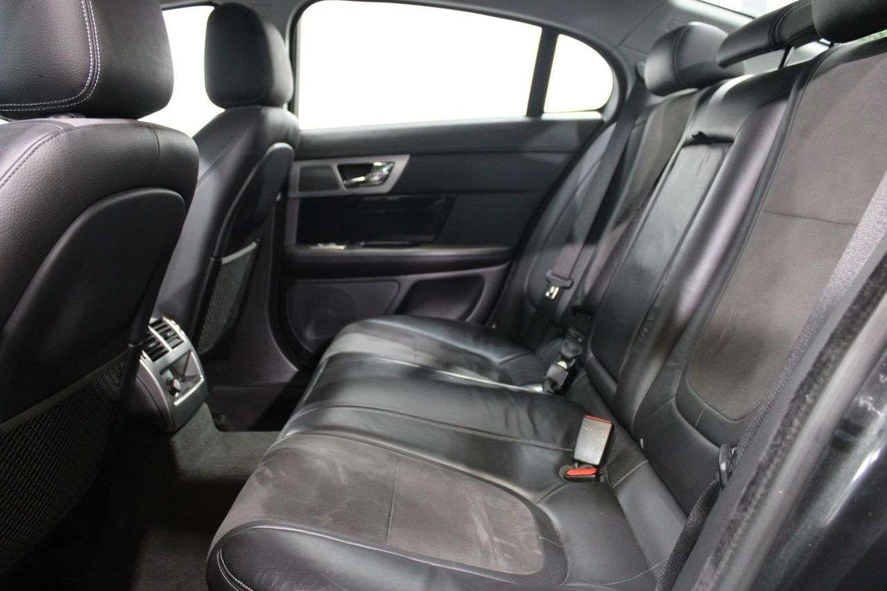 2013 JAGUAR XF 2013 JAGUAR XF