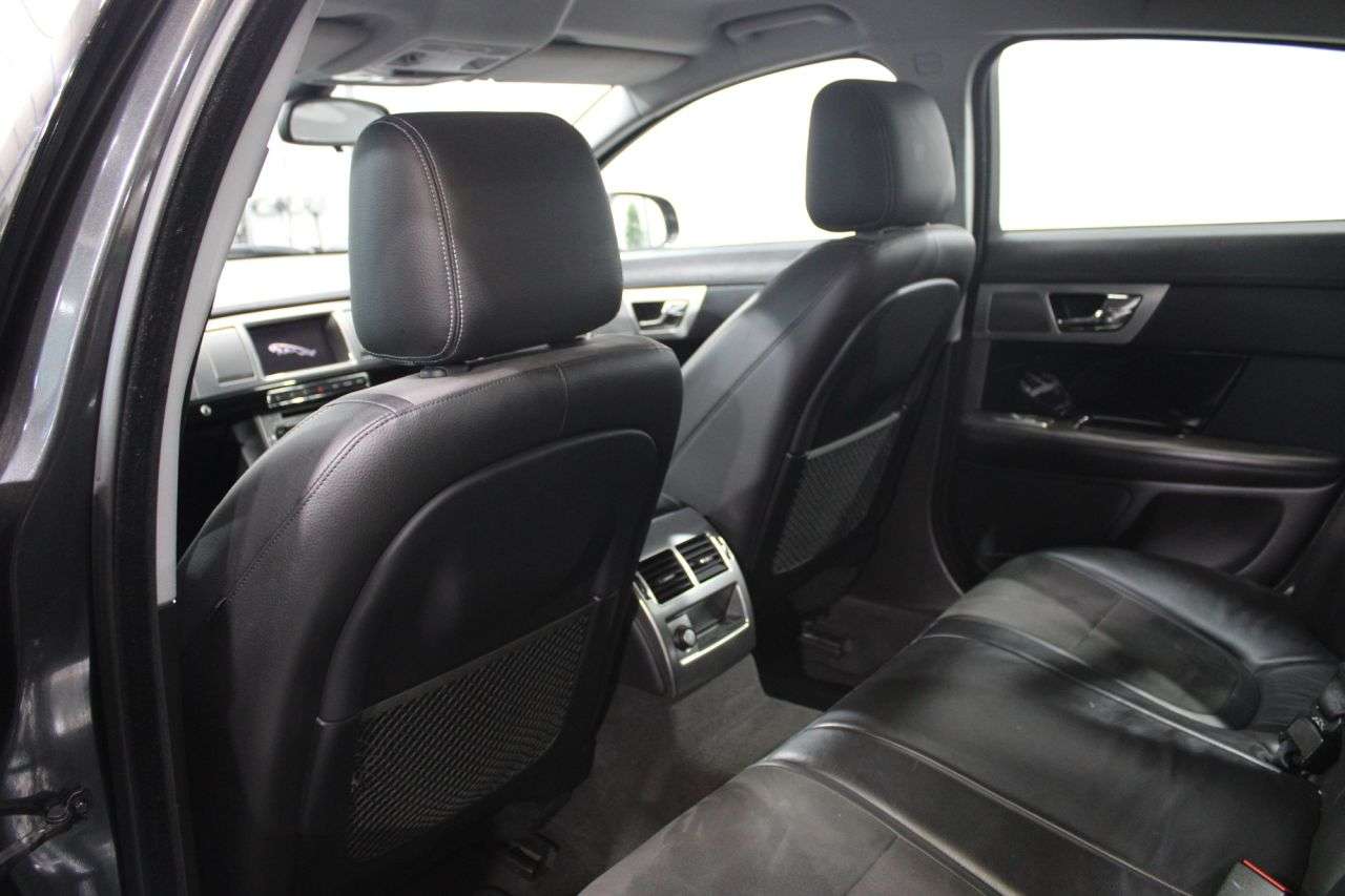 2013 JAGUAR XF 2013 JAGUAR XF