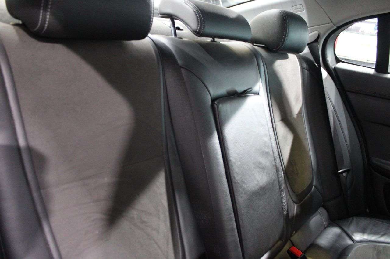 2013 JAGUAR XF 2013 JAGUAR XF