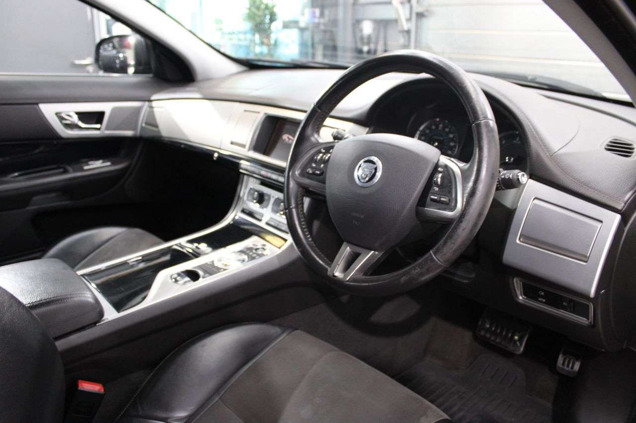 2013 JAGUAR XF 2013 JAGUAR XF