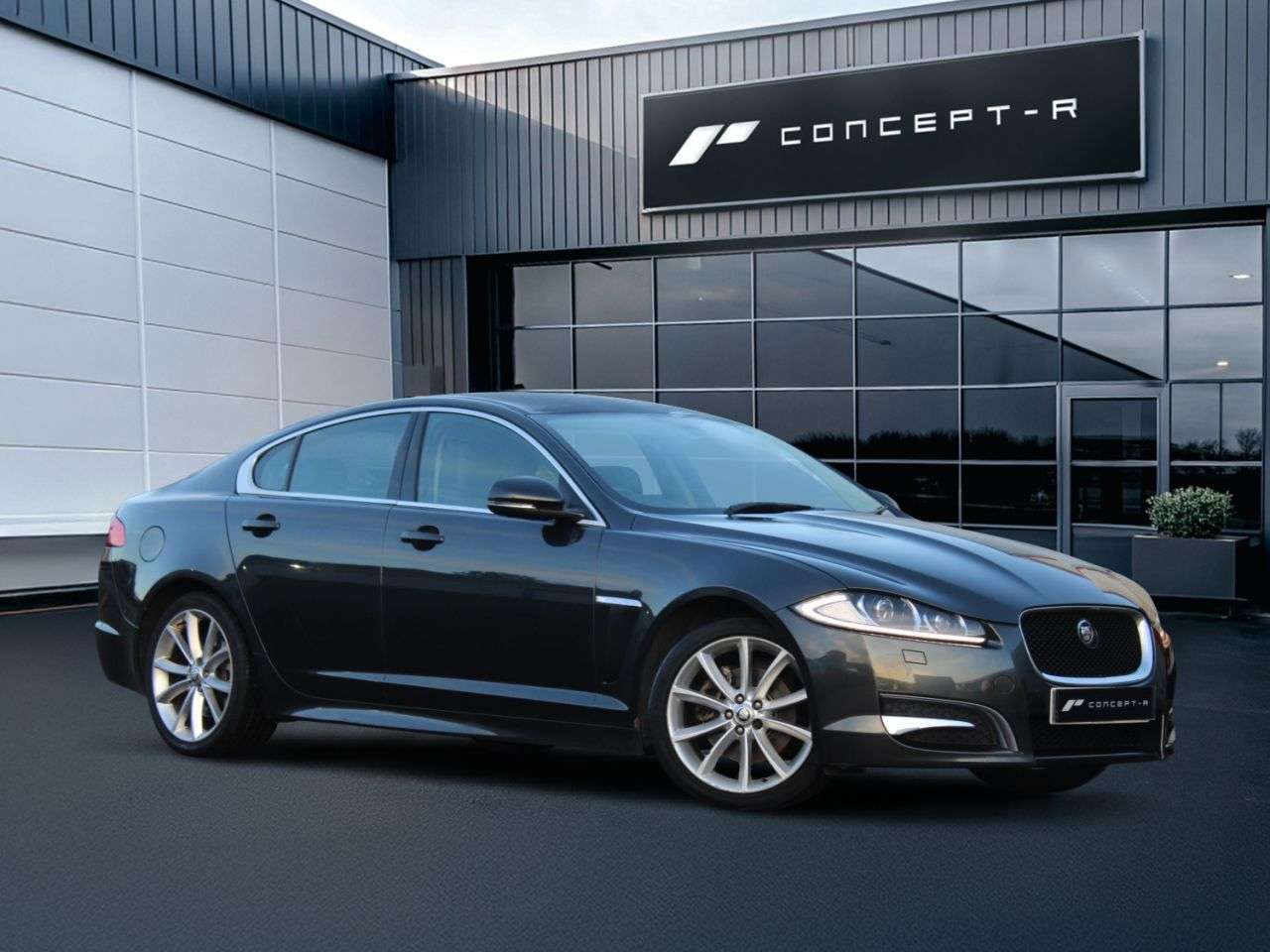 2013 JAGUAR XF 2013 JAGUAR XF