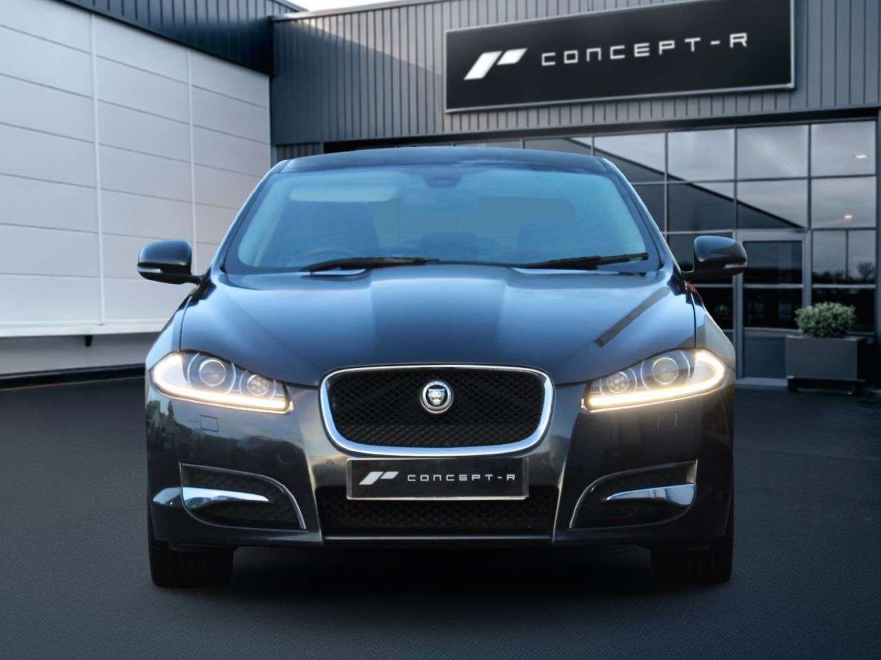 2013 JAGUAR XF 2013 JAGUAR XF