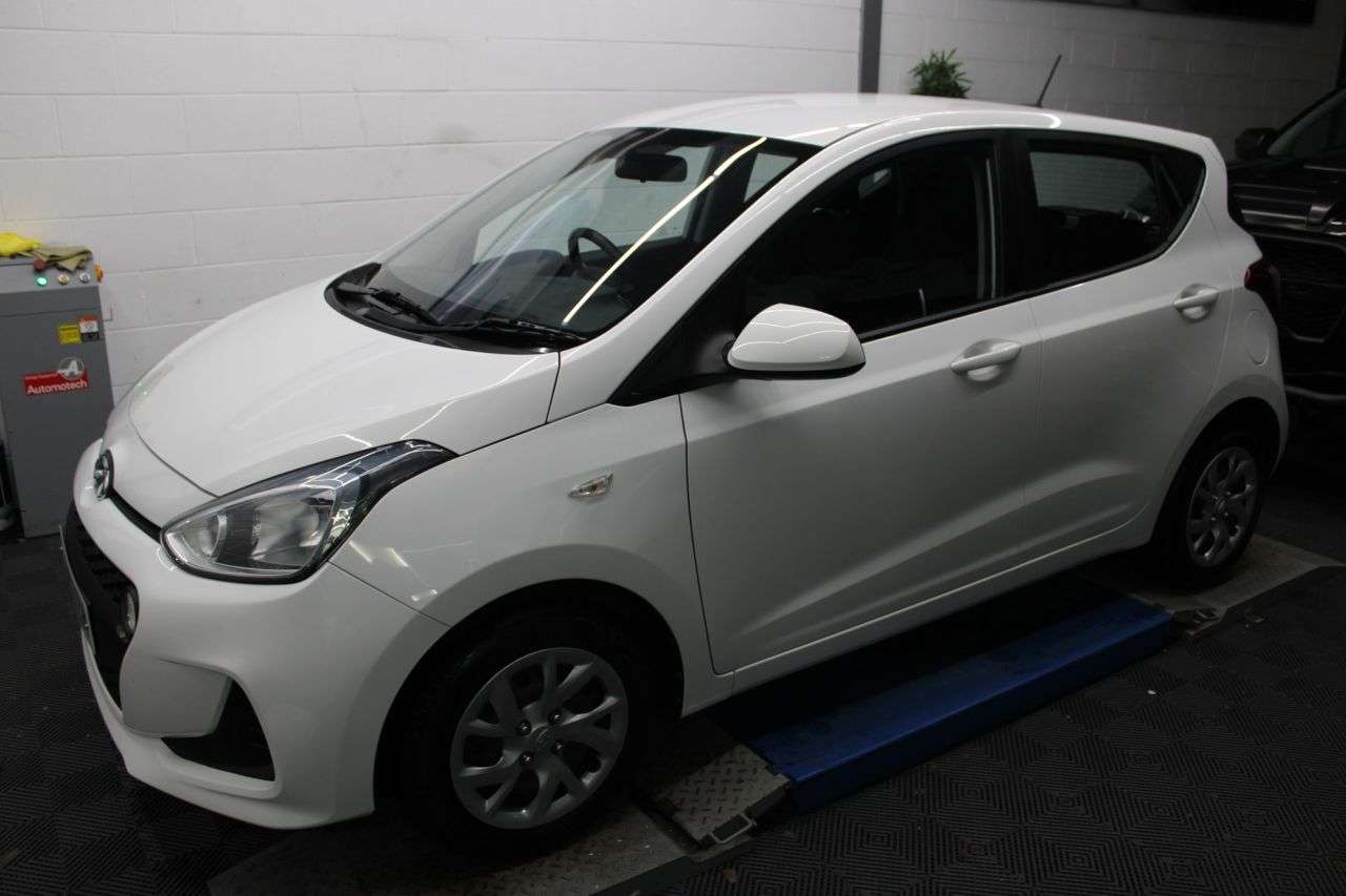 2018 HYUNDAI I10 2018 HYUNDAI I10