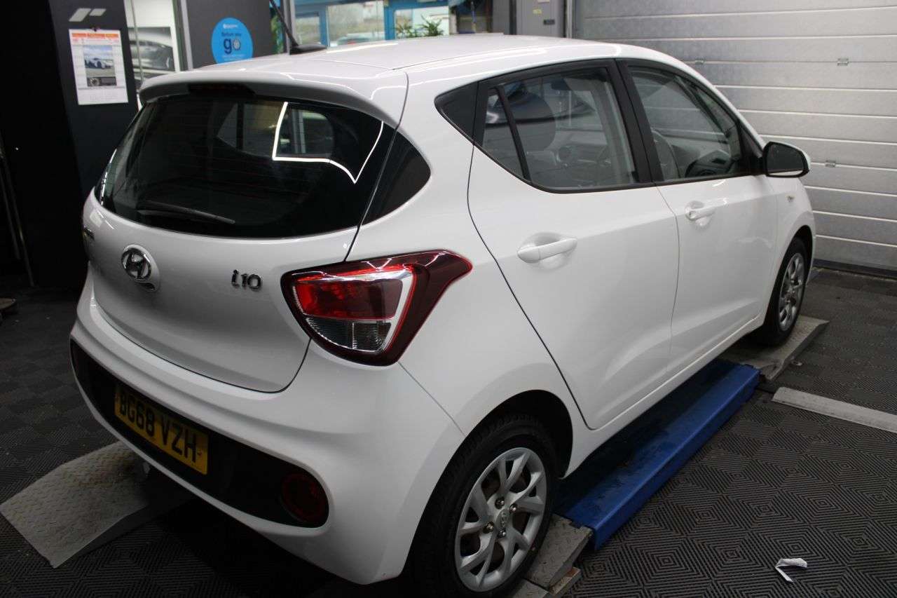2018 HYUNDAI I10 2018 HYUNDAI I10