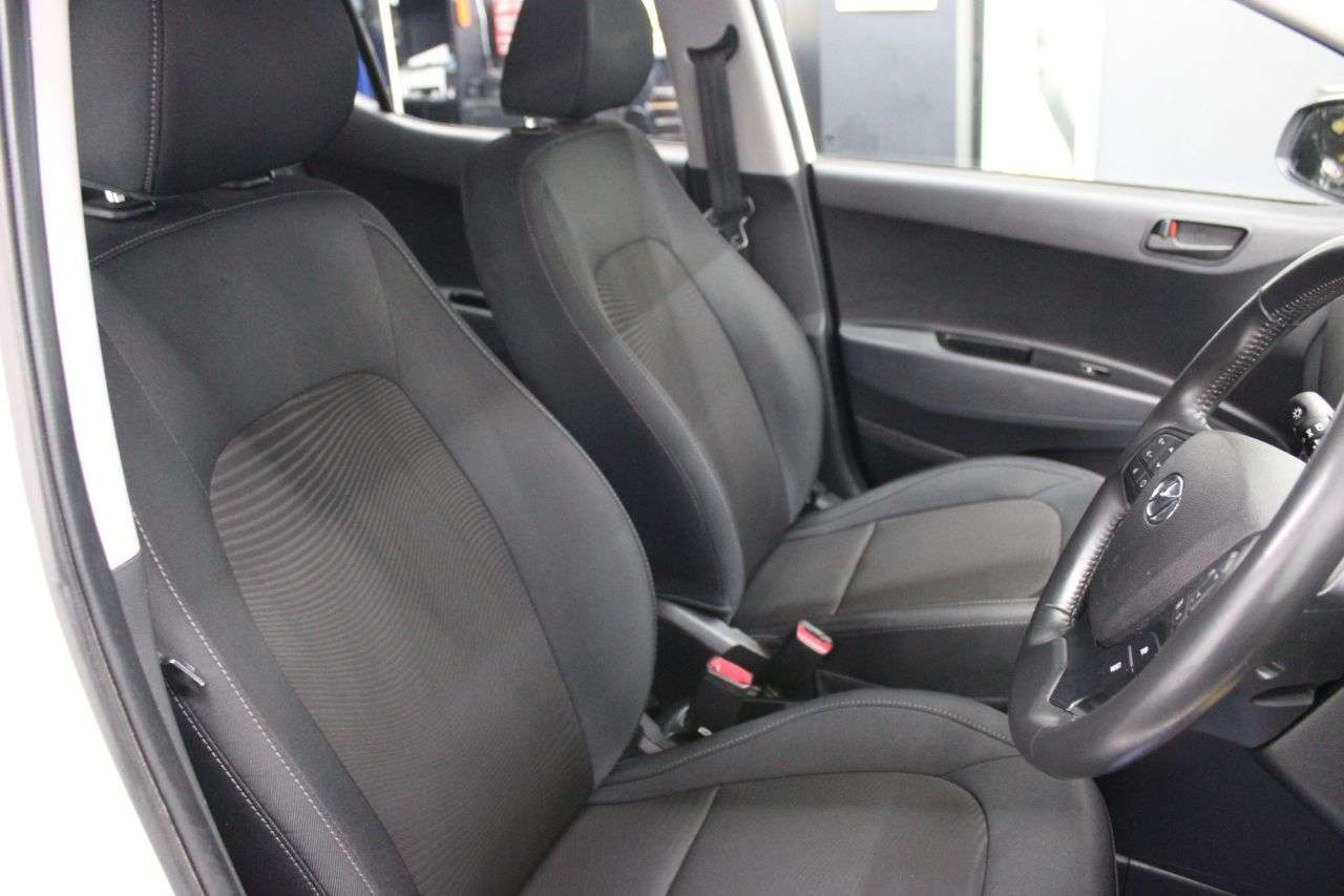 2018 HYUNDAI I10 2018 HYUNDAI I10