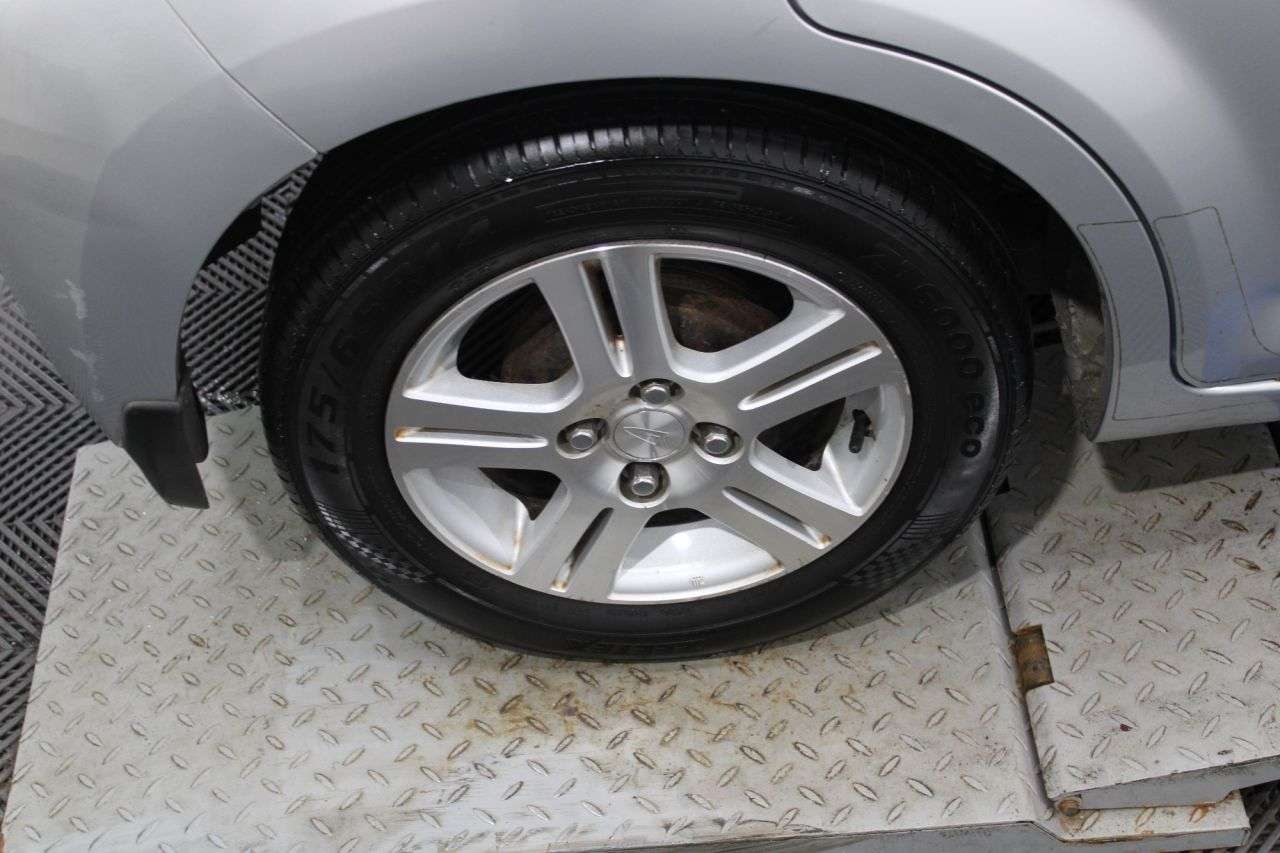 2010 DAIHATSU SIRION 2010 DAIHATSU SIRION