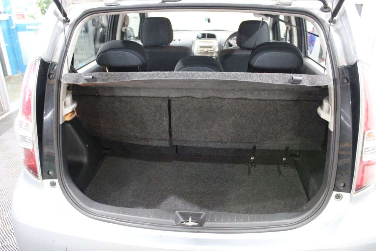 2010 DAIHATSU SIRION 2010 DAIHATSU SIRION