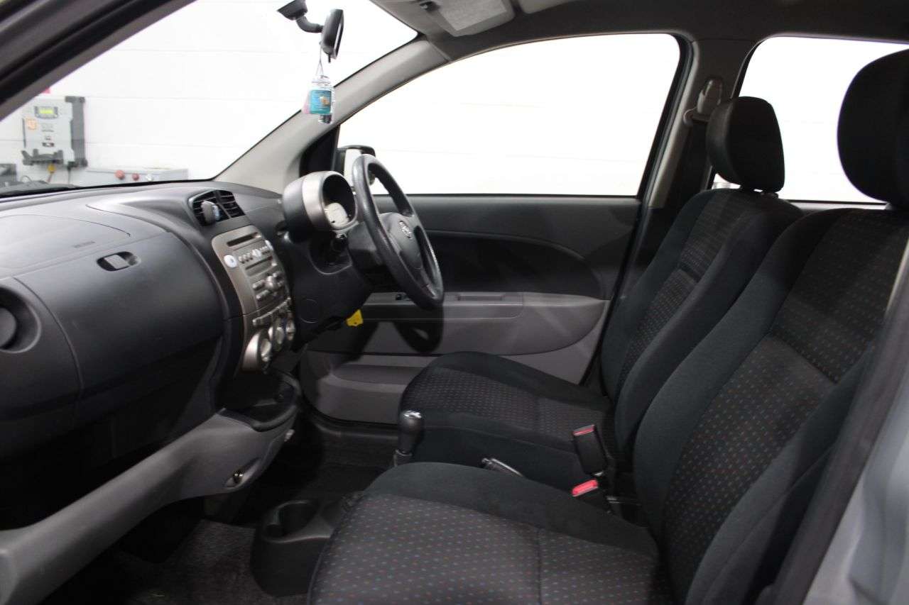 2010 DAIHATSU SIRION 2010 DAIHATSU SIRION