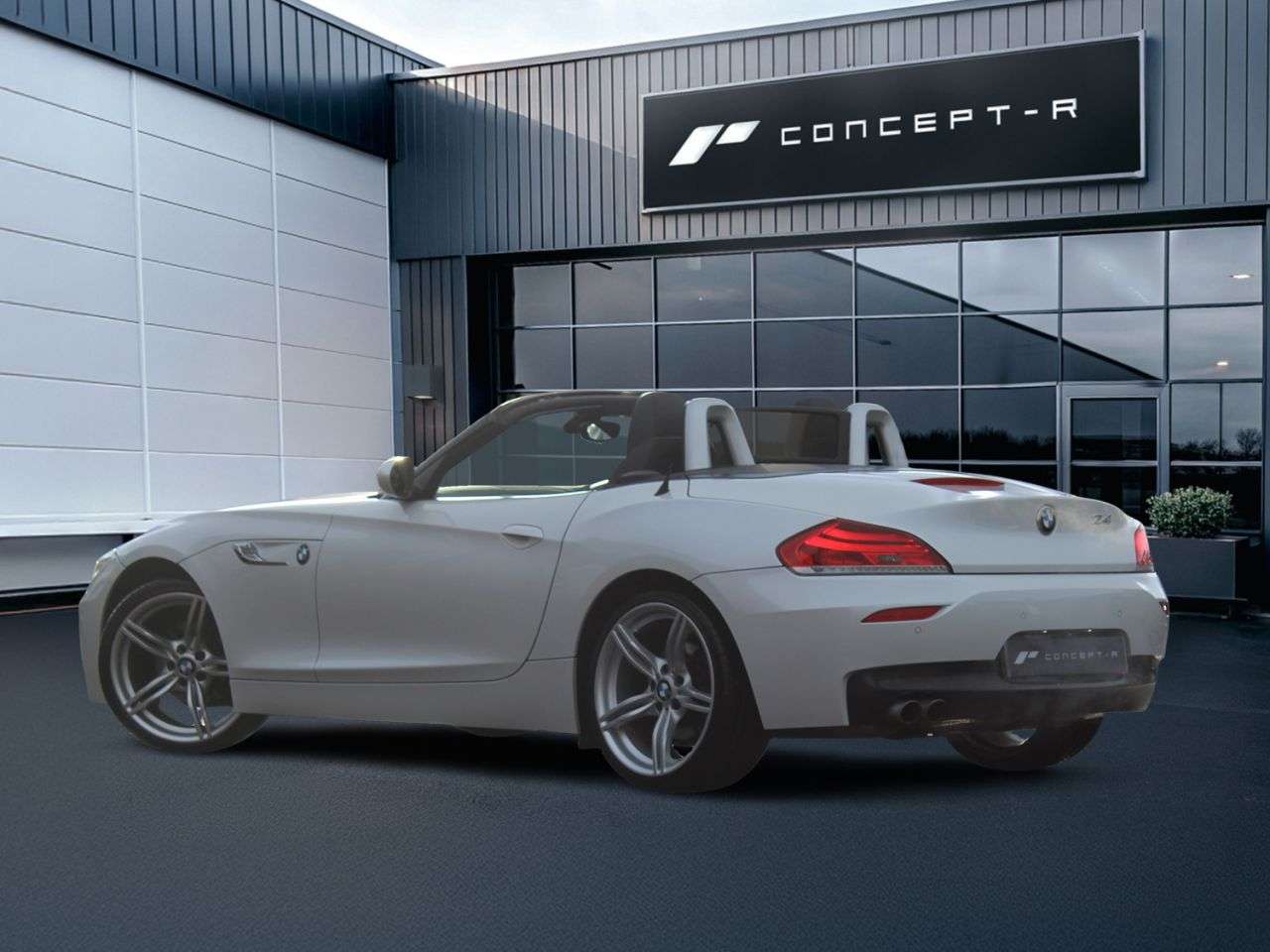 A 2014 BMW Z4 2.0 20i M Sport Convertible 2dr Petrol Auto sDrive Euro 6 (184 ps) ***MINER A 2014 BMW Z4 2.0 20i M Sport Convertible 2dr Petrol Auto sDrive Euro 6 (184 ps) ***MINER