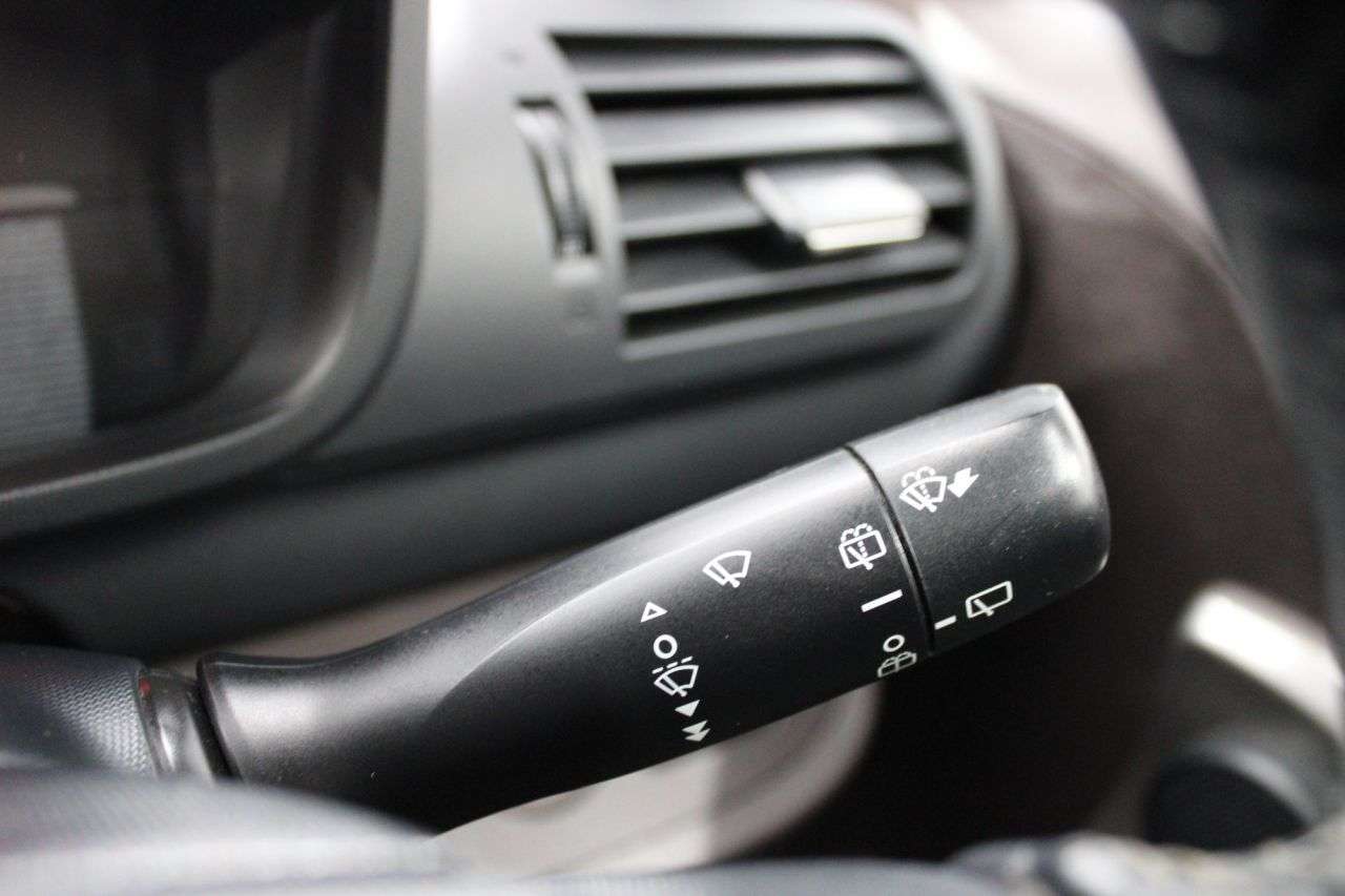 0 TOYOTA IQ 0 TOYOTA IQ