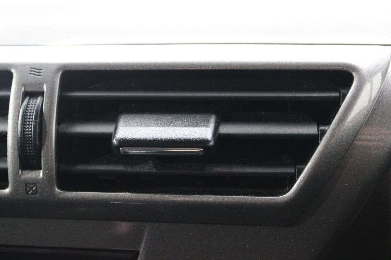 0 TOYOTA IQ 0 TOYOTA IQ