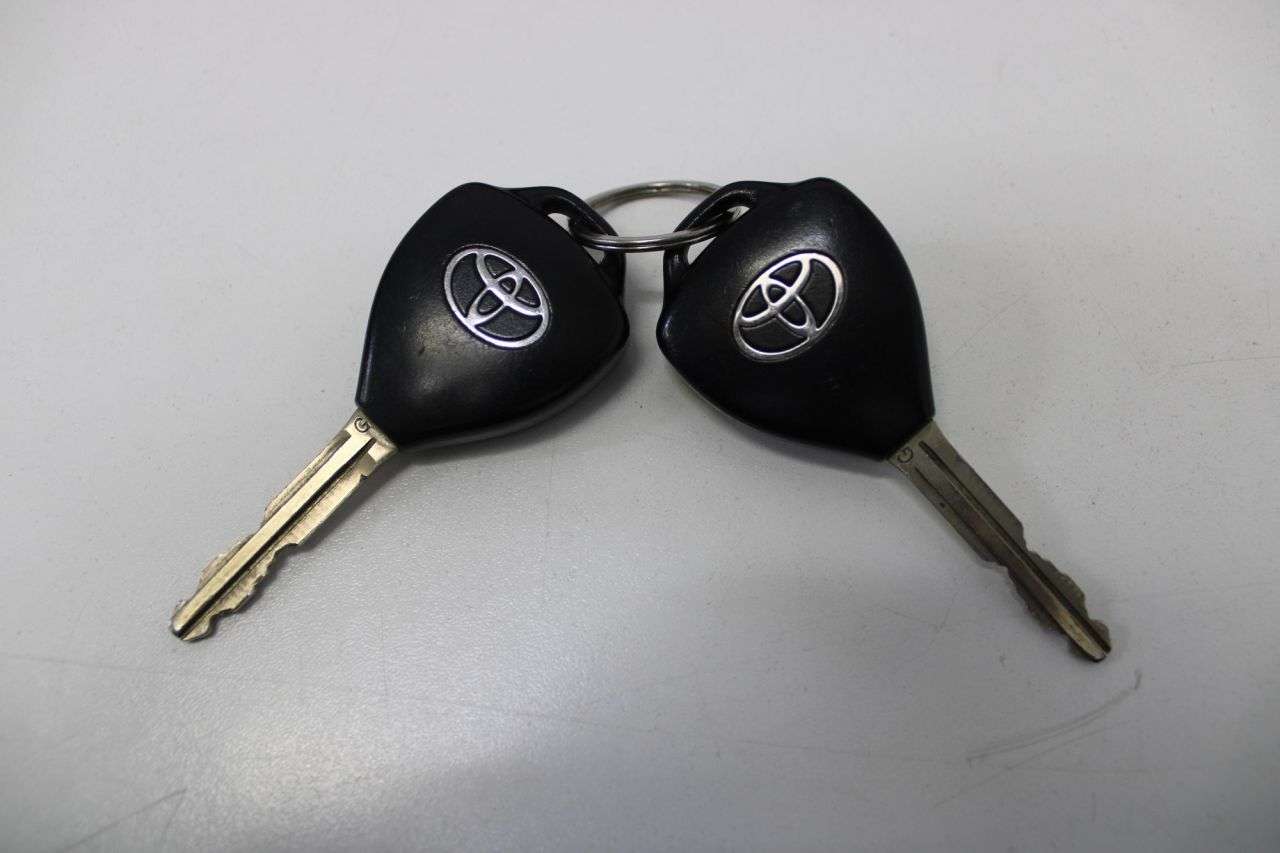 0 TOYOTA IQ 0 TOYOTA IQ