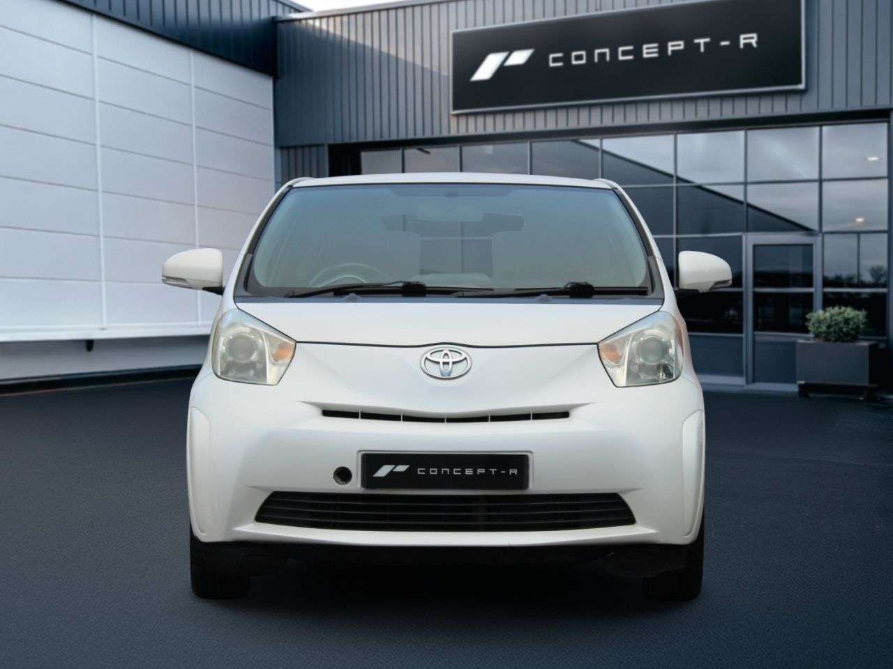 0 TOYOTA IQ 0 TOYOTA IQ