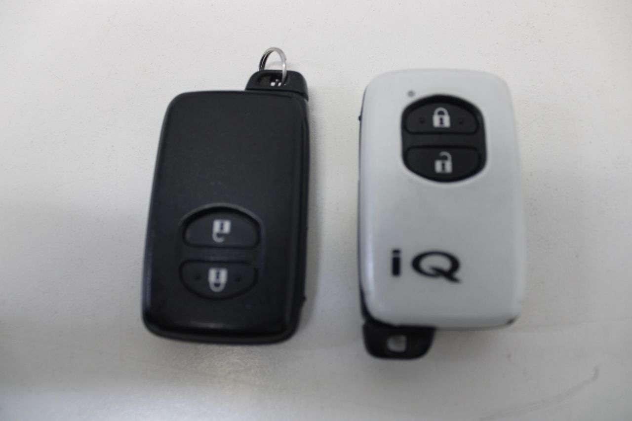 2009 TOYOTA IQ 2009 TOYOTA IQ