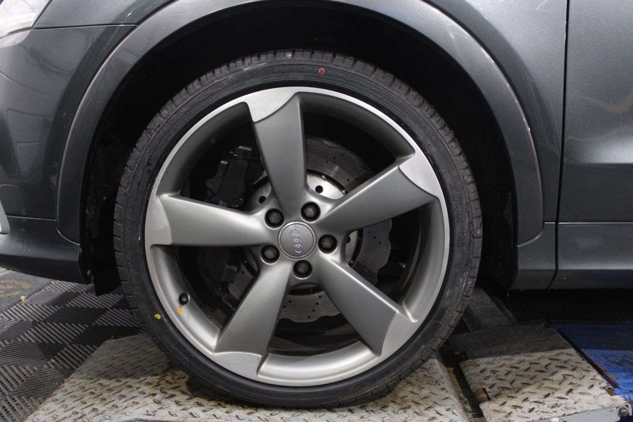 2014 AUDI RS Q3 2014 AUDI RS Q3