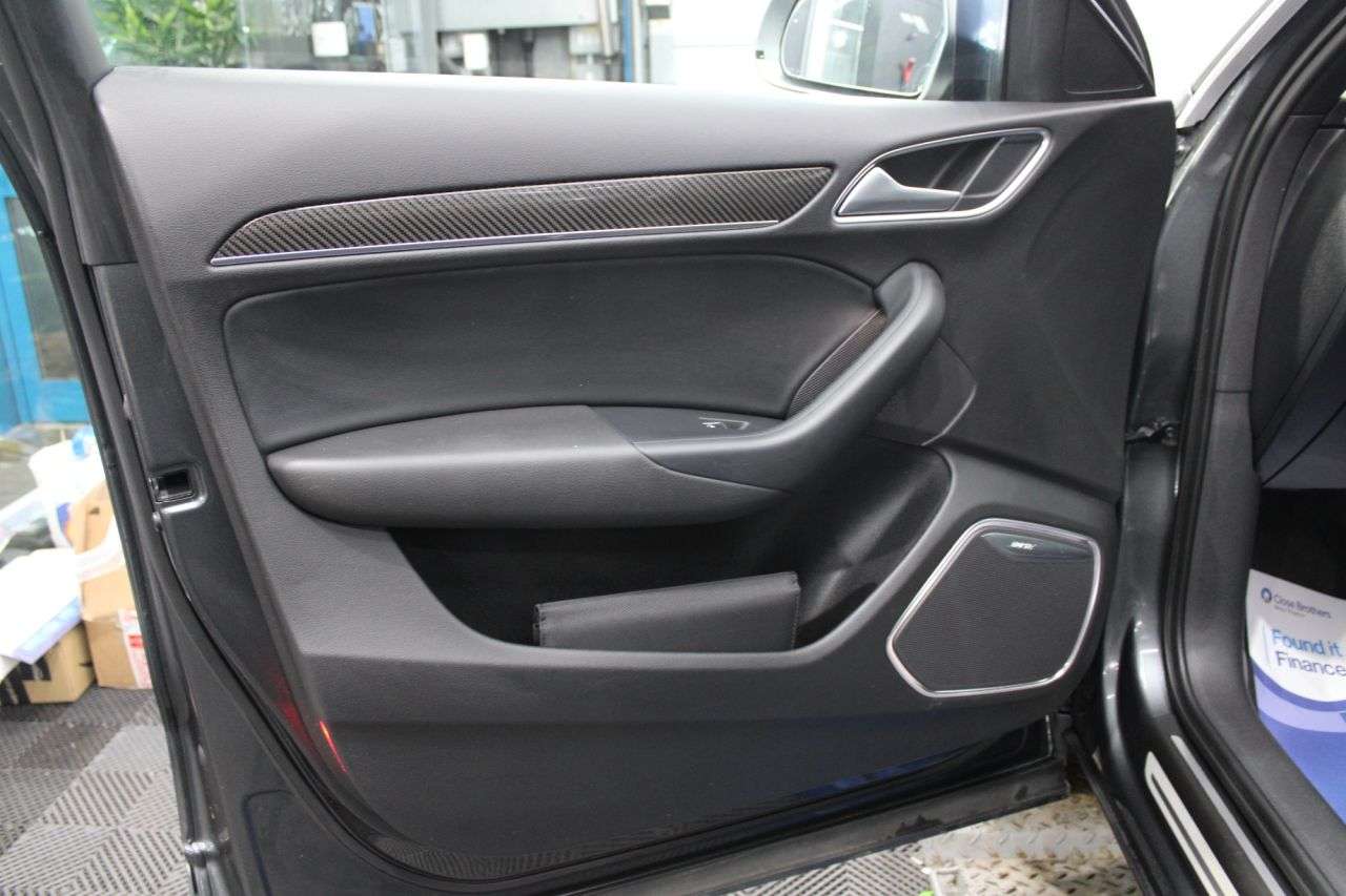 2014 AUDI RS Q3 2014 AUDI RS Q3